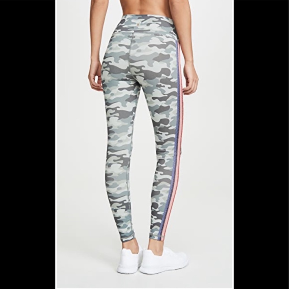 Spiritual Gangster Camo Leggings - Picture 3 of 4